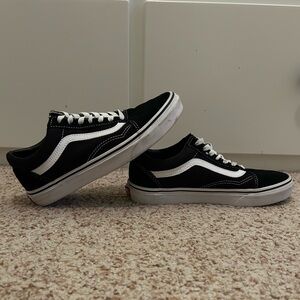 Unisex Black & White Old Skool Vans | Size 5.5 Men’s, Size 7 Women’s